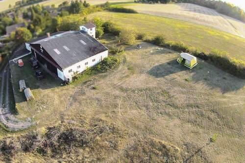 Luftaufnahme - 3 Zimmer Mehrfamilienhaus, Wohnhaus zum Kaufen in Moringen