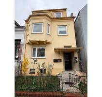 Renovierte 2-Zimmer-Dachgeschosswohnung in Bremen-Woltmershausen