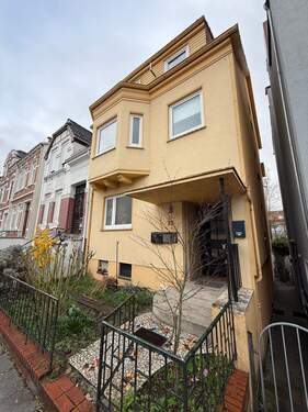 Außenbild - 2 Zimmer Etagenwohnung zur Miete in Bremen