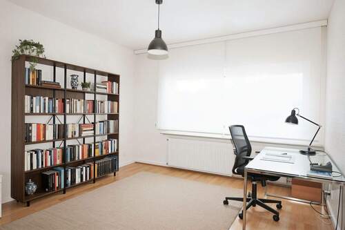 virtuelles Einrichtungsbeispiel - (KI generiert) - 