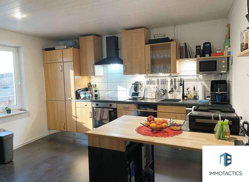 Küche OG - 6 Zimmer Mehrfamilienhaus, Wohnhaus in Allenfeld