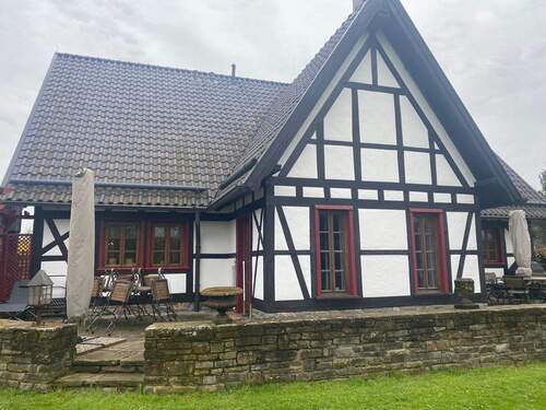 Gartenansicht - 5 Zimmer Einfamilienhaus zum Kaufen in Hümmel