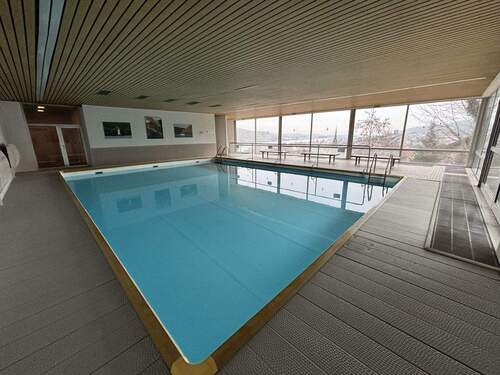 Schwimmbad mit Sauna.jpg - Reserviert- Hier haben Sie alles- Komfort, Ruhe, Schwimmbad & Sauna, Blick ins Grüne und doch zentral!