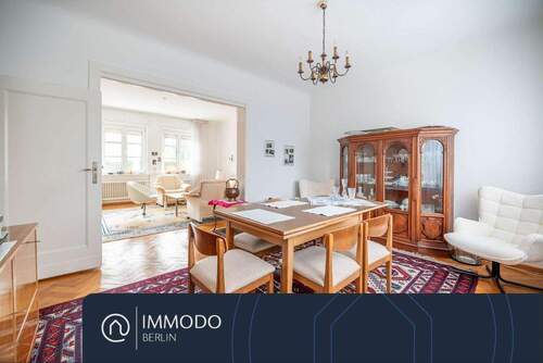 Esszimmer - 7 Zimmer Einfamilienhaus in Berlin