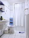 Badezimmer mit Dusche UG - 