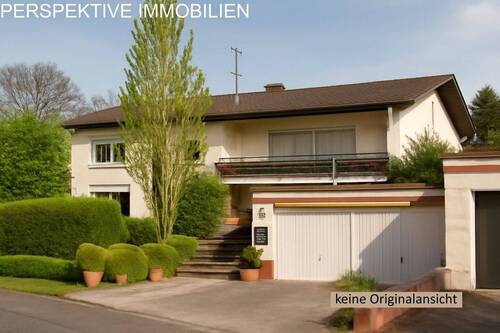 KI Ansicht aufgeräumt - TOP Lage in Bad König - Haus mit 2 Wohnungen und schöner Aussicht