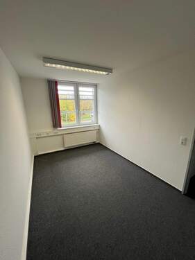 Zimmer 1 - 
