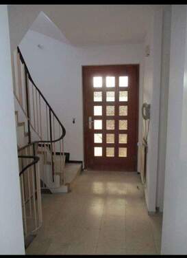 Bild 2 - 7 Zimmer Mehrfamilienhaus, Wohnhaus zum Kaufen in Spöck