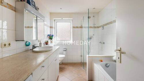 Badezimmer 1 - 