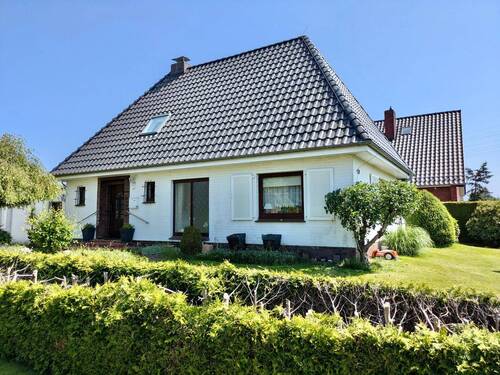 Durchdachte Raumaufteilung auf zwei Ebenen - 3 Zimmer Bungalow zum Kaufen in Wiesmoor