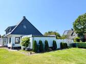 Seitliche Ansicht - Bungalow mit 108,00 m² in Wiesmoor zum Kaufen