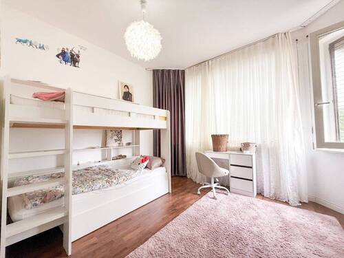 Zimmer Wohnung 1 - 