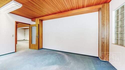 Eingangsbereich - Büro in Pirmasens