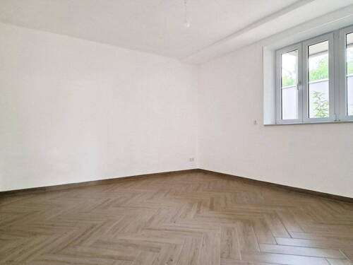 Zimmer 1 - Etagenwohnung mit 127,50 m&sup2; in Wolfsburg zur Miete