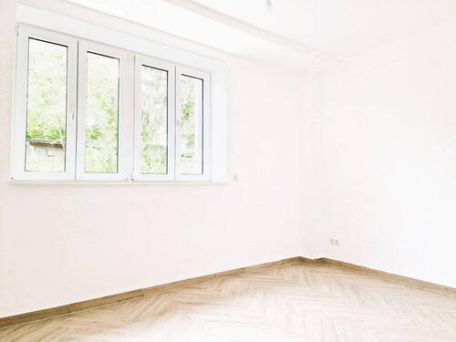 Zimmer 3 - 