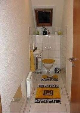 Gäste WC 1 - 5 Zimmer Etagenwohnung zum Kaufen in Pforzheim