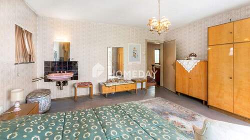 1. OG Elternschlafzimmer 2 - 