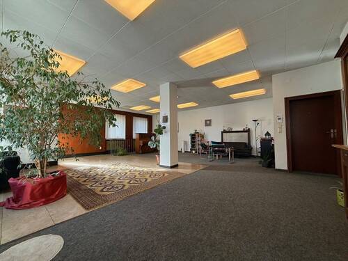 Eingangsbereich - Büro mit 211,00 m&sup2; in Mannheim zum Kaufen