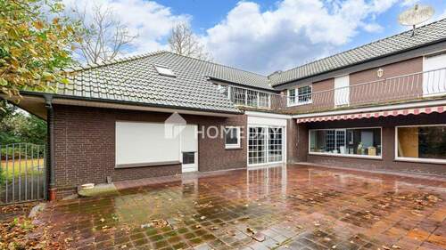 Außenansicht 3 - 9 Zimmer Mehrfamilienhaus, Wohnhaus zum Kaufen in Vechta