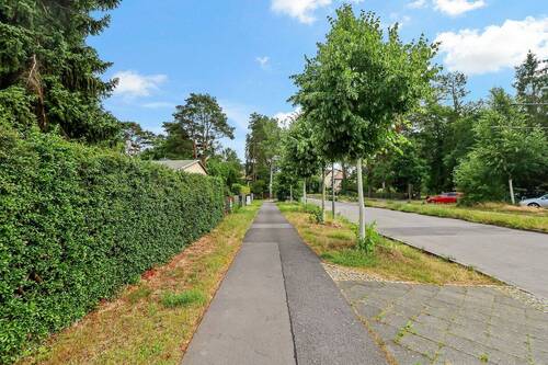 Straßenansicht - 