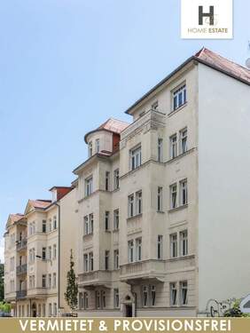 Straßenfassade - 