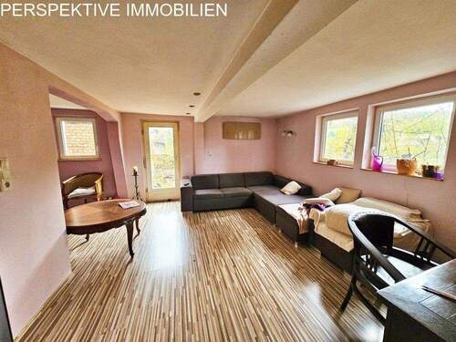 Wohnzimmer - Einfamilienhaus mit 130,00 m&sup2; in Mossautal zum Kaufen