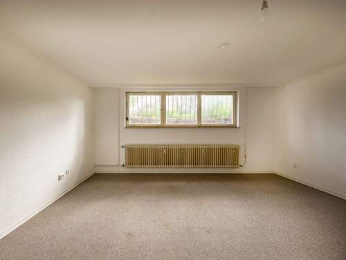 Zimmer im Untergeschoss - 