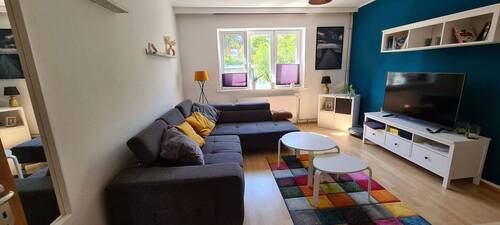 Wohnzimmer - 2 Zimmer Etagenwohnung zur Miete in Hamburg