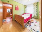 Schlafzimmer 3/4 (ELW) - 