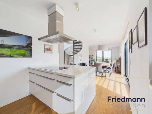 Küche (1) - 2 Zimmer Etagenwohnung zur Miete in Trier