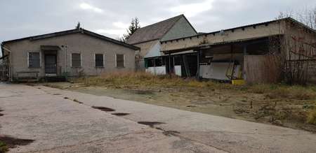 Bild 3 - Halle in Tucheim