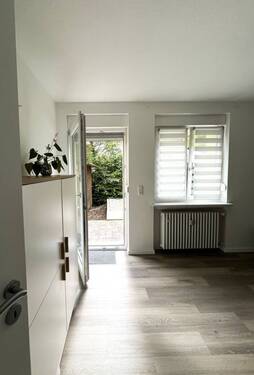 Zimmer Nr. 2 mit Ausgang Grünbereich - 