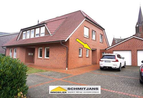 Außenansicht Straße - Großzügige, hochwertig renovierte Erdgeschosswohnung mit separatem Eingang in Lingen - Baccum