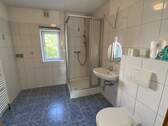 Badezimmer im Nebengebäude - 