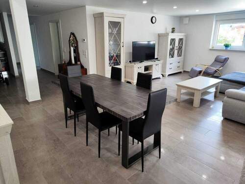 Wohn- und Essbereich 2 - 3 Zimmer Etagenwohnung in Höfen an der Enz