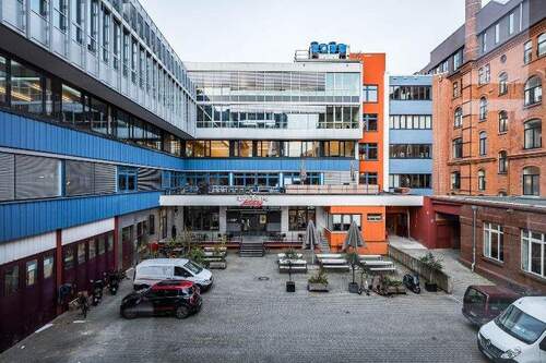 Außenansicht mit Terrasse - 