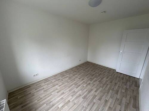 Wohnzimmer - Etagenwohnung mit 41,60 m&sup2; in Magdeburg zur Miete
