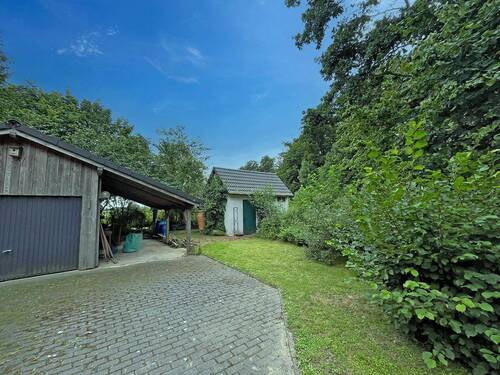 Garage und Garten Mieter 2 - 