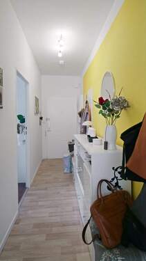 Flur - 2 Zimmer Etagenwohnung in Berlin