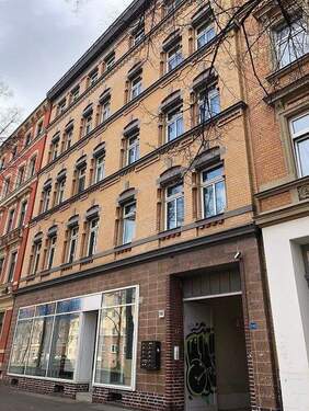 Hausansicht Straße.JPG - Ladenlokal zu vermieten - 750,00 EUR Kaltmiete,