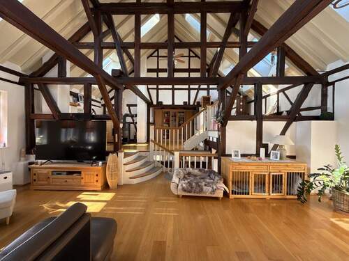 Wohlfühlbereich im Obergeschoss - Einfamilienhaus mit 342,00 m&sup2; in Hungen zum Kaufen