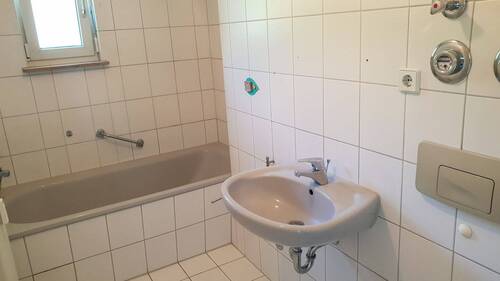 ausstattungsgleiche Wohnung im Objekt - 