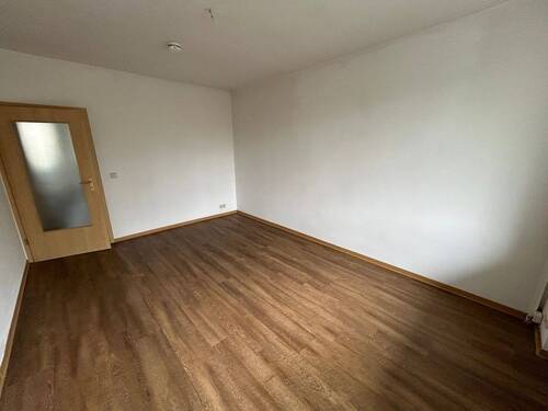 Wohnzimmer - 3 Zimmer Etagenwohnung zur Miete in Seeland