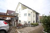 Außenansicht - Hochwertig ausgestattete und gepflegte 4,5 Zimmer- Erdgeschosswohnung am Bodensee