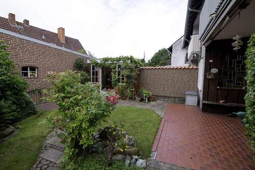  Garten Hinten - 