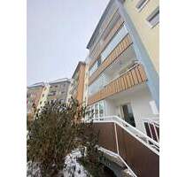 Einbauküche, Balkon & modernes Badezimmer - Magdeburg Neustädter Feld