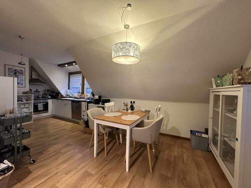 Wohnbereich - 2 Zimmer Etagenwohnung zur Miete in Reppenstedt