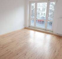 Inklusive EBK ! 2.OG-Bad mit Fenster !!! wg-geeignet - frei ab 1.7.26 - Chemnitz Lutherviertel