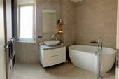 Bad_Badewanne - 3 Zimmer Etagenwohnung in Pforzheim