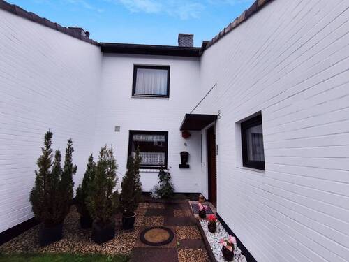 Eingangsbereich - 4 Zimmer Reihenmittelhaus in Moorrege